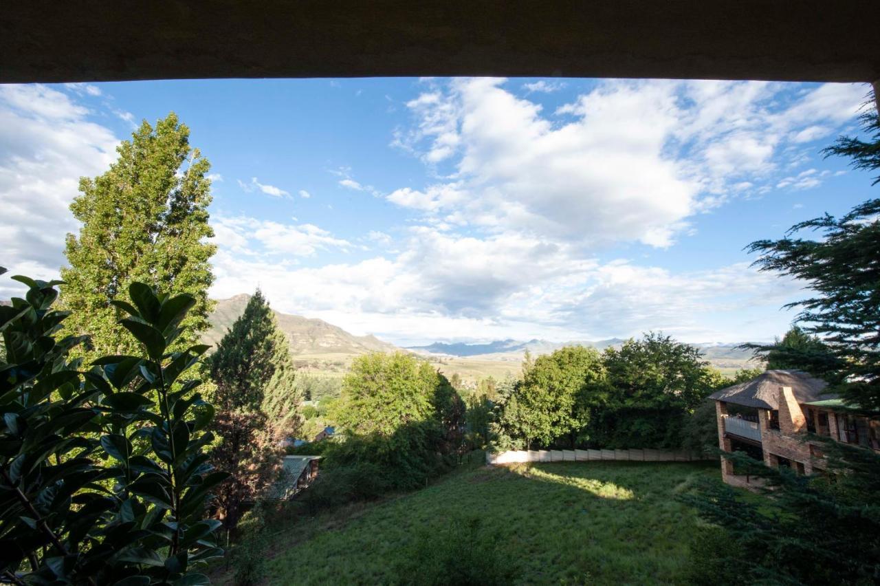 ホテル Il Castello クラレンス エクステリア 写真